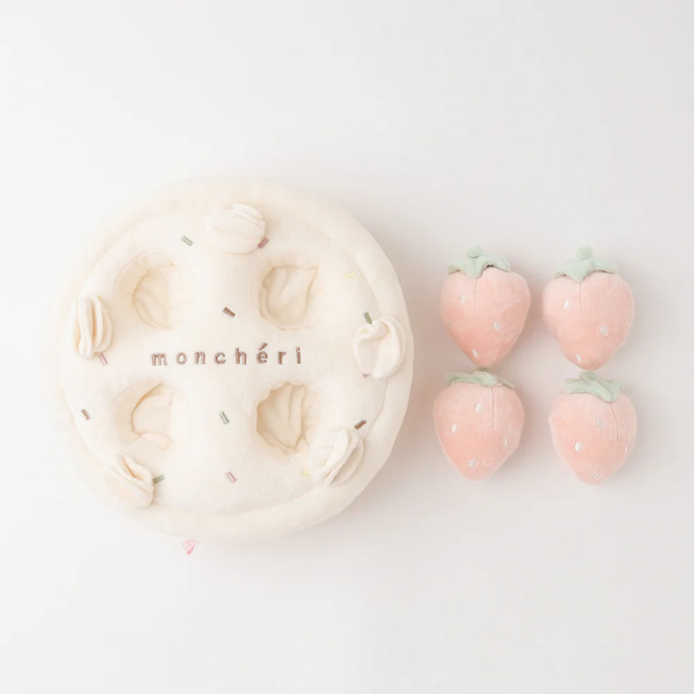 Moncheri Strawberry Whole Cake Nosework Toy