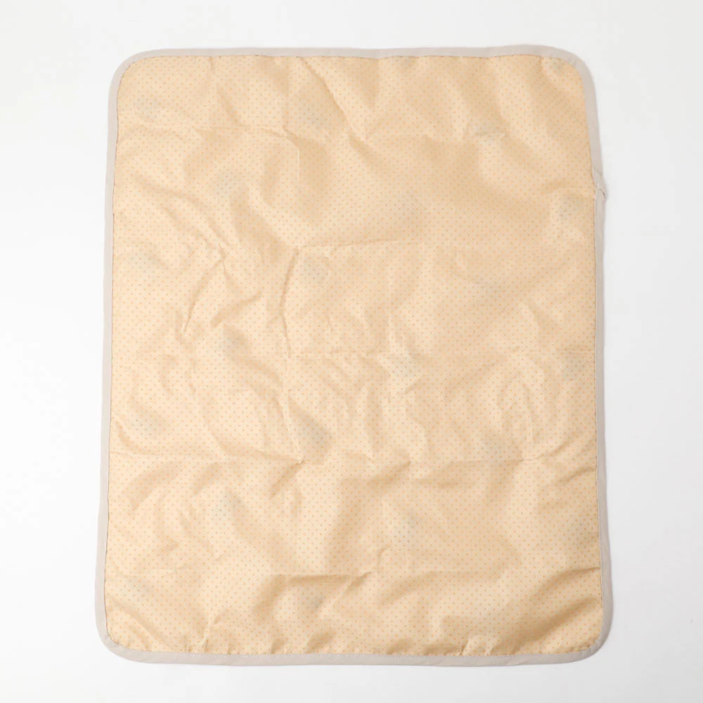 Moncheri Bear Pattern Water-Repellent Compact Cafe Mat