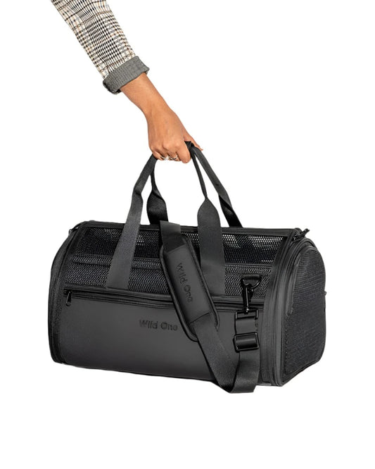 Wild One Travel Carrier, Black